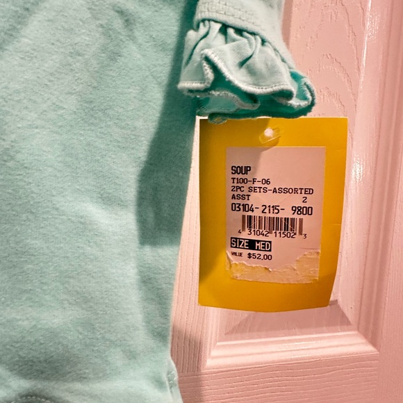 Toddler long sleeve shirt and ruffle pants matching set tie dye size 3T - Picture 10 of 11